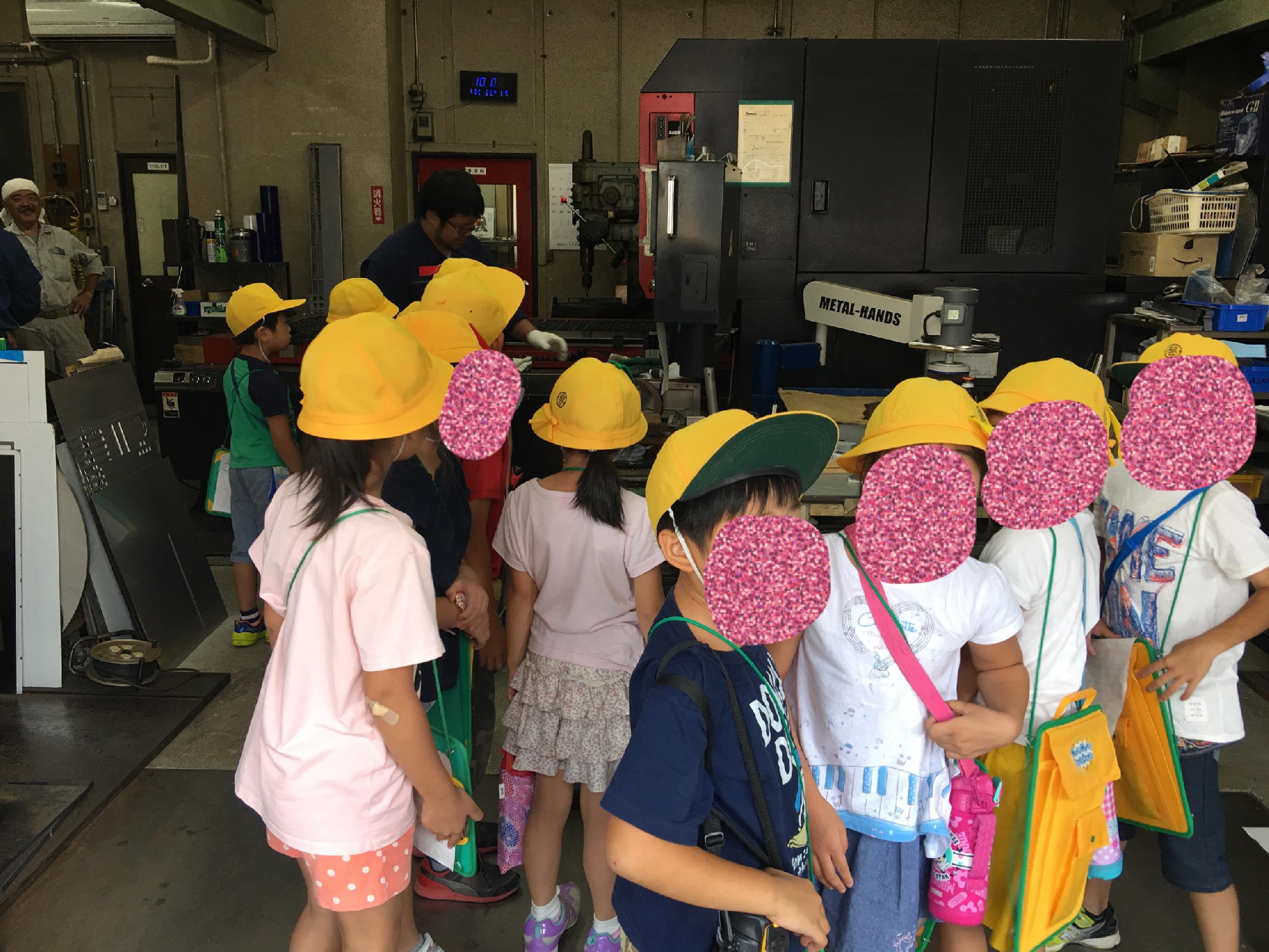 地元小学校工場見学